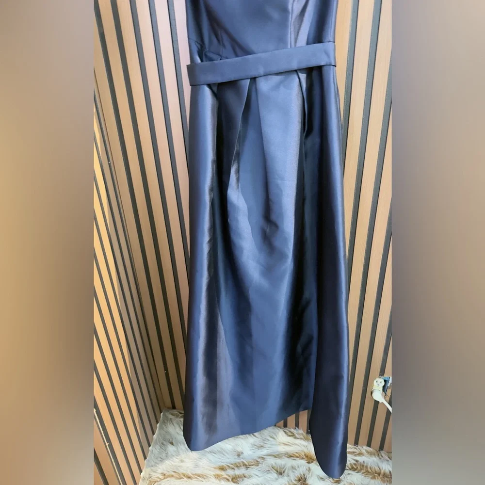 Alfred Sung Elegant Navy Blue Dress Sz 4R‎